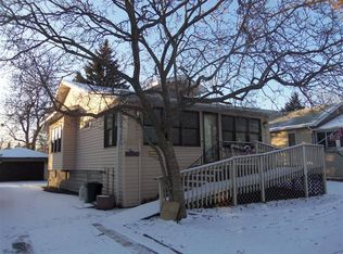 7534 Madison Ave, Hammond, IN 46324
