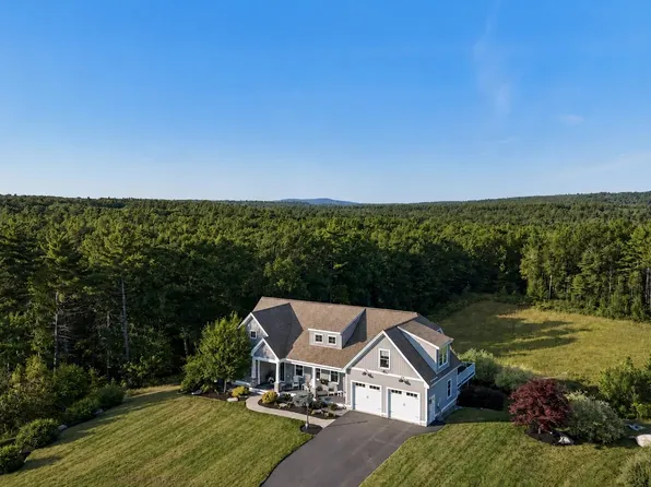 18 Sunrise Circle, Auburn, NH 03032