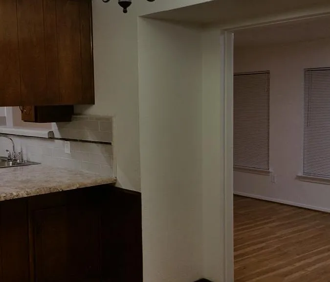 6017 Robin Dr — Photo 19
