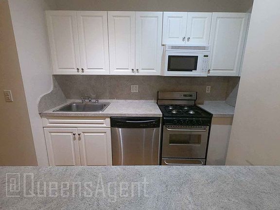 3rd image of 60-15 Woodside Ave #Aa