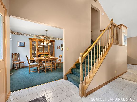 2nd image of 127 Forestview Ln