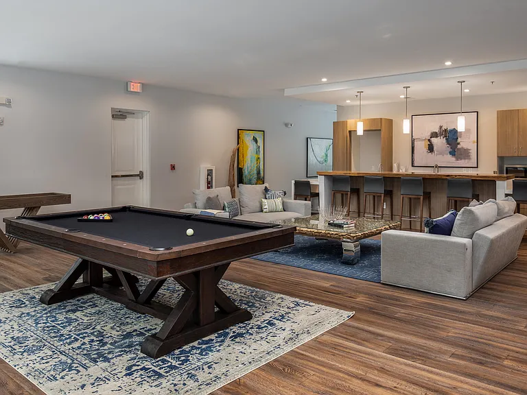 Legacy Mount Pleasant Apartments — Photo 35
