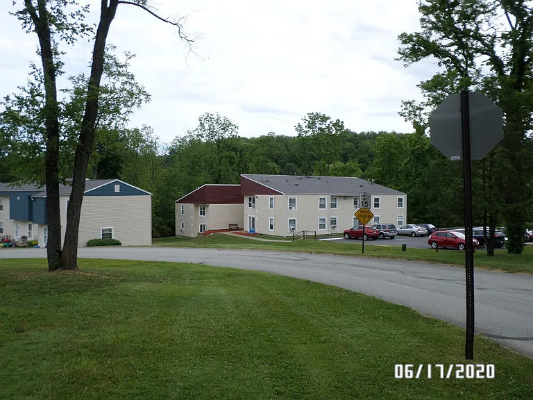 324 Mitchell Dr #324 — Photo 4
