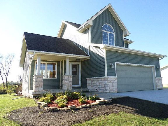 3rd image of 209 Greenbush Dr