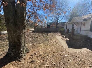 515 S Stone Bridge Rd, Fayetteville, AR 72701