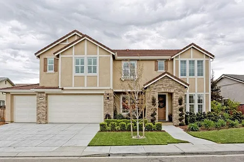 245 Lavender Way photo 1