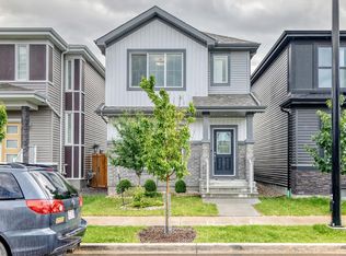 1975 160th St SW, Edmonton, AB T6W 2H1