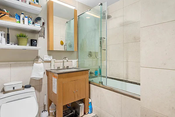 Rented by Corcoran | media 3