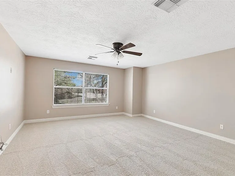 13019 Chandler Chase Ct — Photo 27
