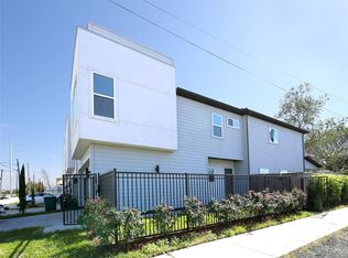 1519 Chestnut St, Houston, TX 77009