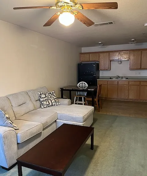 Bryce Avenue Apartments — Photo 9
