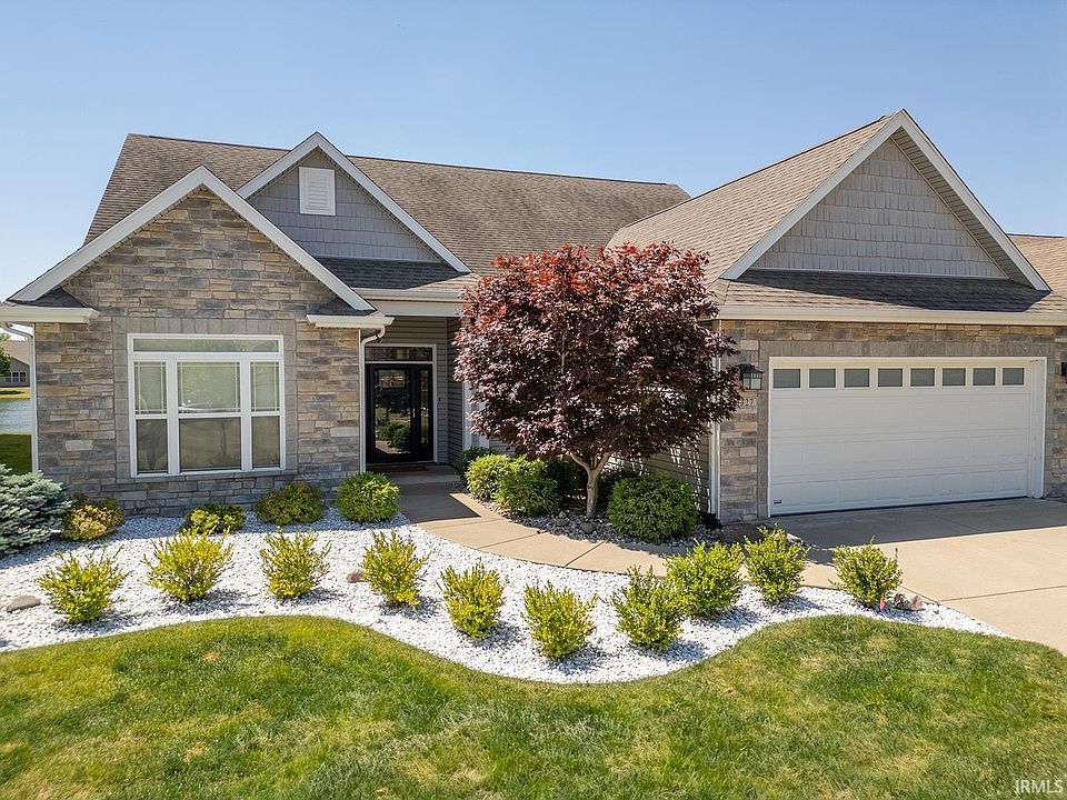 1st image of 3327 Shrewsbury Dr
