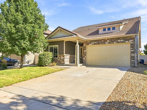 3rd image of 3559 Maplewood Ln