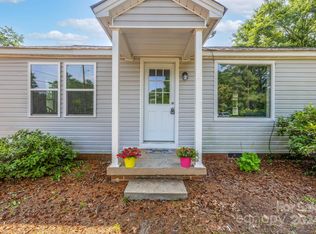 108 Longleaf St, Kershaw, SC 29067