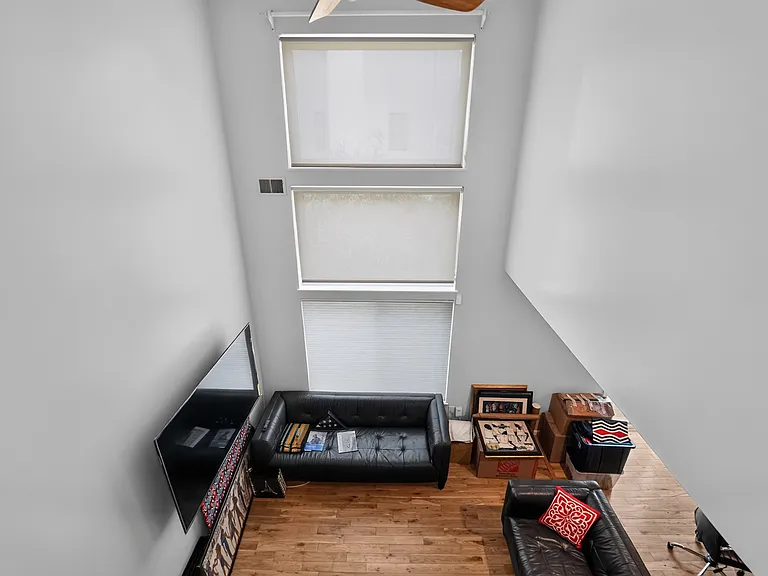 5607 Vantage Point Rd — Photo 16