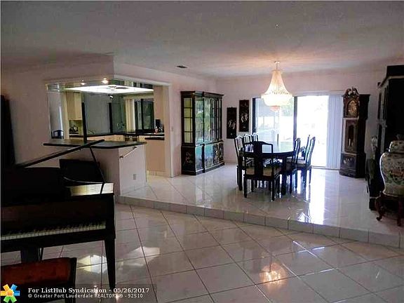 2nd image of 5150 Bayview Dr