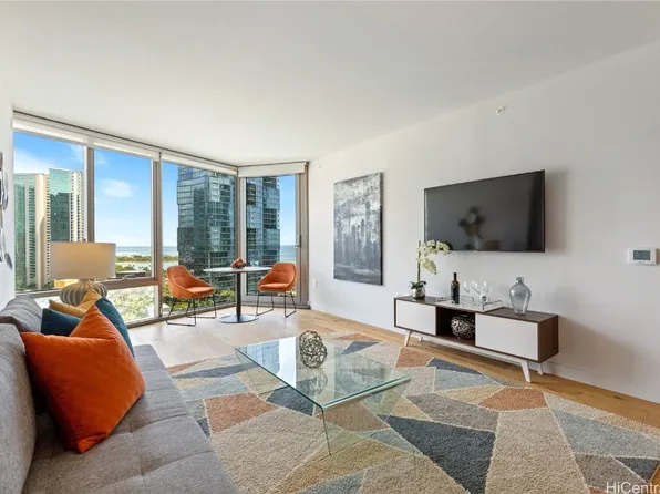 1001 Queen St #1708, Honolulu, HI 96814