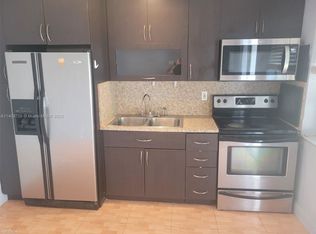 401 SW 4th Ter, Hallandale Beach, FL 33009