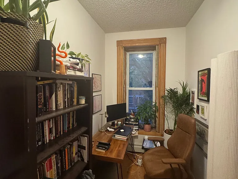59 Monroe St #3 — Photo 4