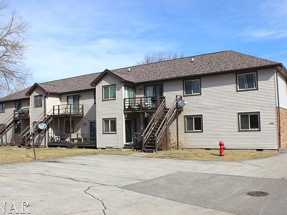 4th image of 1600 Northbrook Dr APT 12