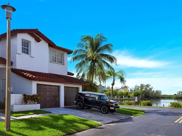 20985 SW 84th Ave, Cutler Bay, FL 33189