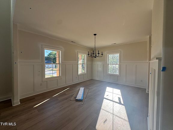 4th image of 444 Tortoise Way