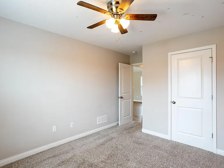 5502 Geyser Blvd — Photo 15