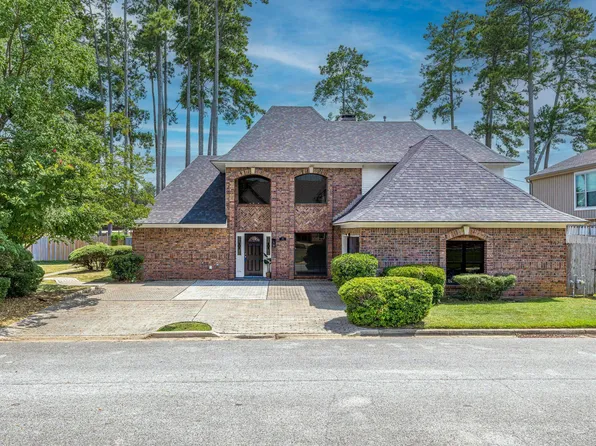 312 Tealwood Dr, Longview, TX 75605