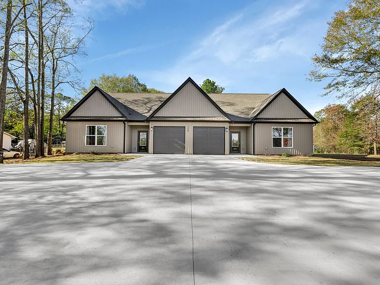 170 Weaver Rd #B — Photo 31