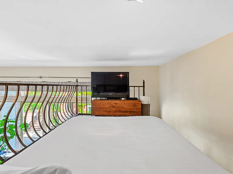 10 Charles St #3-A — Photo 23