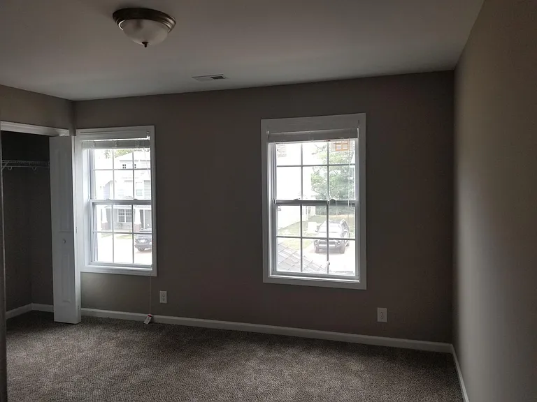 242 Alexander Blvd — Photo 13