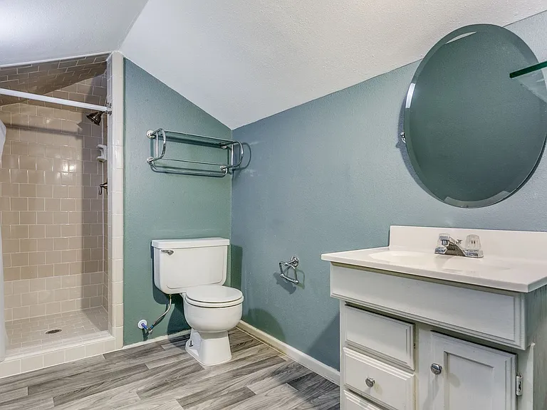 124 Normandy Ave — Photo 19