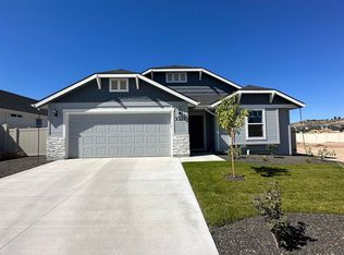 17095 N Quebec Ave, Nampa, ID 83687
