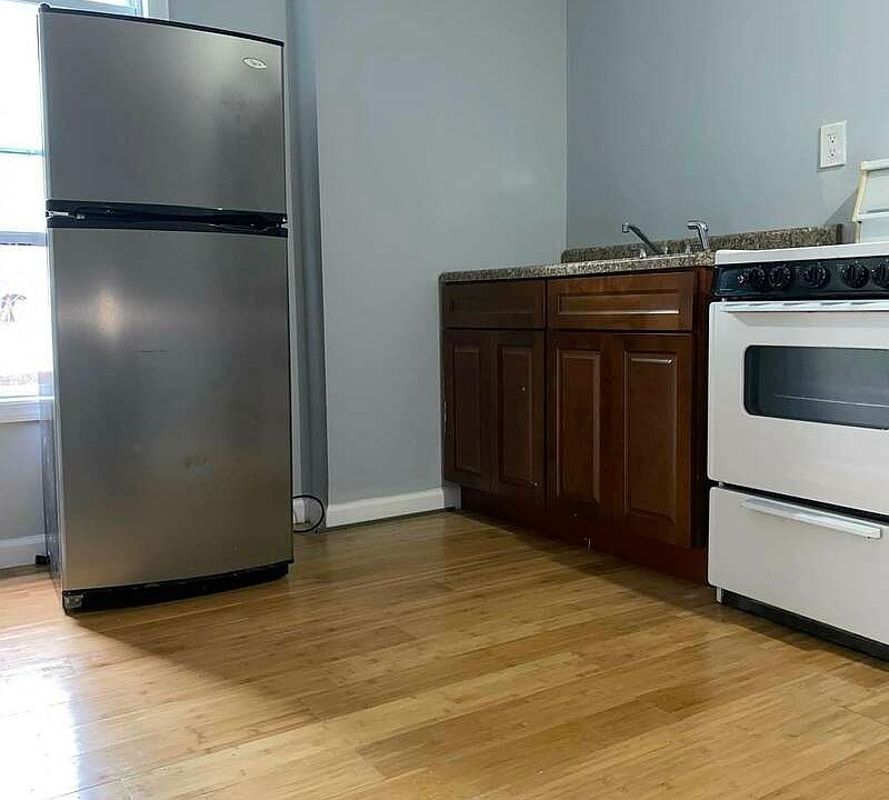 1st image of 1054 E 82nd St #1