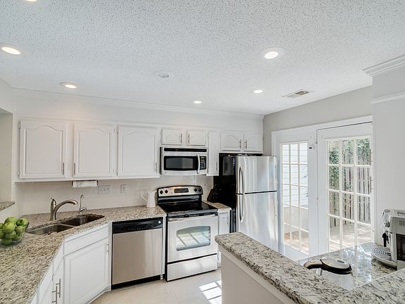 2nd image of 9017 Scotch Heather Way