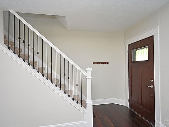 5th image of 6733 Windward St