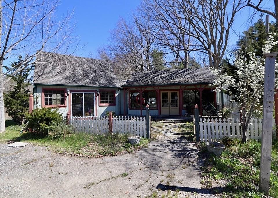 1st image of 166 Eastern Ave