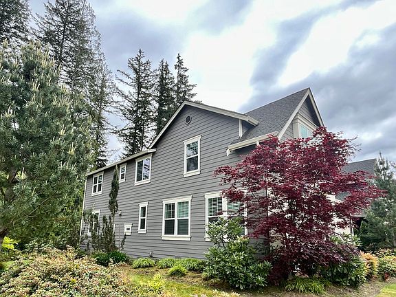 2nd image of 1532 247th Ave NE