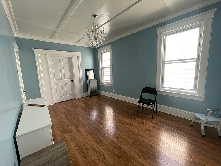 297 Fulton Ave — Photo 6