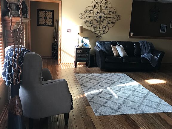 5th image of 1569 Smith Dr