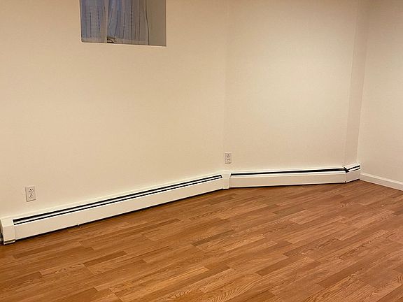 4th image of 349 Fairmount Ave