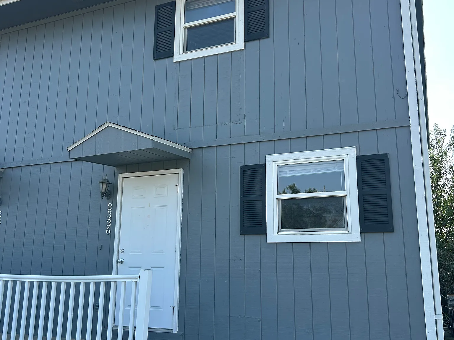 2 bed, 1.5 bath, 1224 sqft, $1,200 — Photo 2