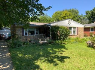 224 Gladys Ave, Fox River Grove, IL 60021