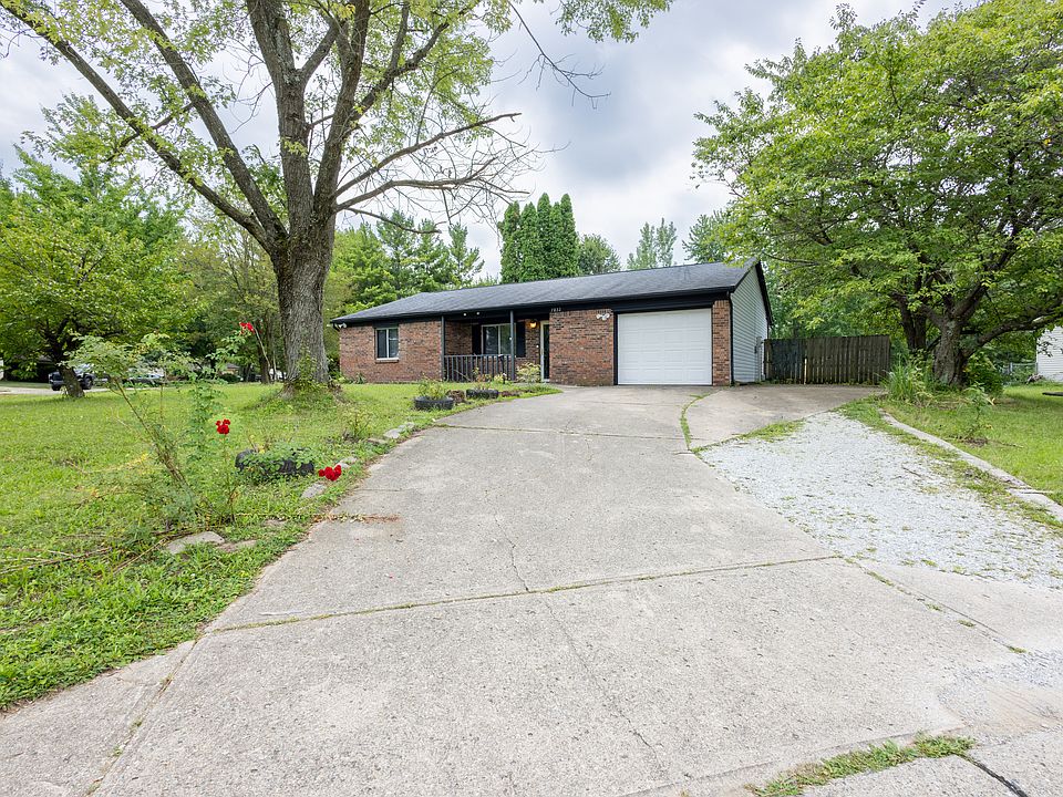1st image of 7832 Gordon Way