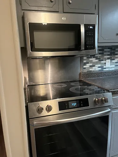 101 Homestead Ct E #A Photo 1