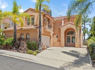 10128 California Waters Dr, Spring Valley, CA 91977