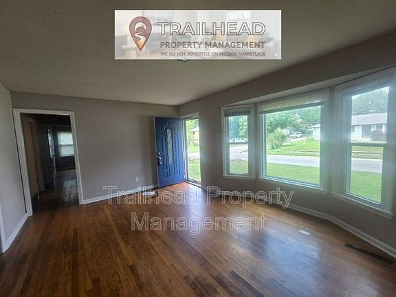 2nd image of 13629 Applewood Dr