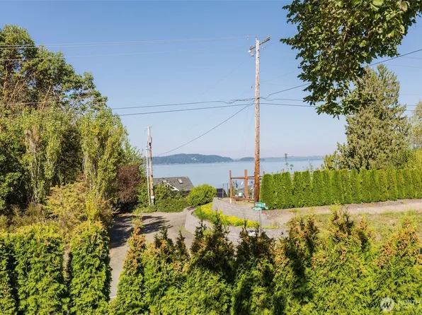 8424 SE Southworth Drive, Port Orchard, WA 98366