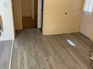 95 Merchants Ave #1, Taftville, CT 06380