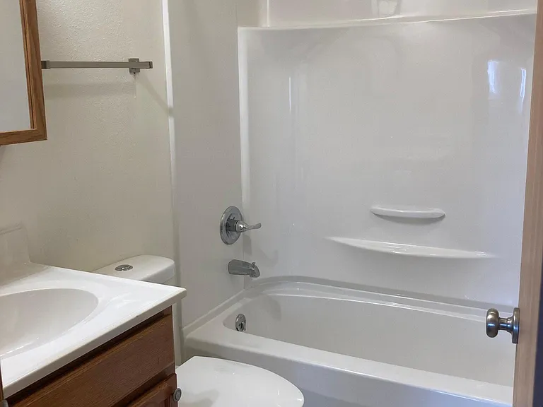 Jefferson Property — Photo 6